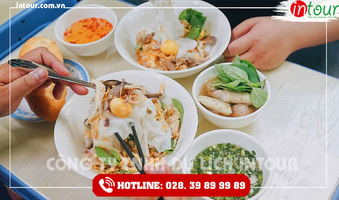 Những điểm ăn sáng tại Đà Lạt ngon và rẻ được nhiều người bình chọn. INTOUR sẽ giới thiệu đến các bạn những món ăn siêu ngon, ấm bụng no lòng mà mang hương vị rất riêng của Đà Lạt.