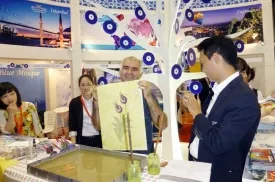 Làm gì để thu hút khách du lịch ASEAN vào Việt Nam?