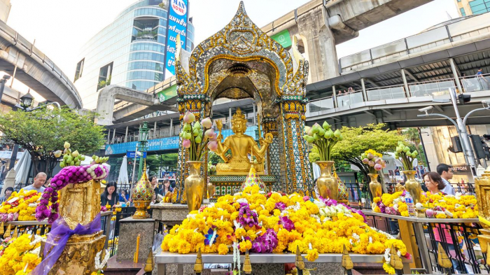 Đền Thờ Tượng Phật Bốn Mặt San Phra Phrom Thái Lan