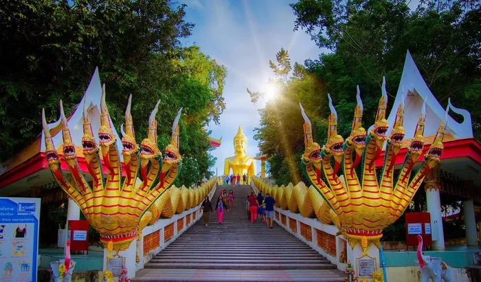 Chùa Phật Lớn Wat Phra Yai Pattaya Thái Lan