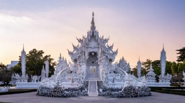 Chùa Trắng Wat Rong Khun Chiang Rai Thái Lan