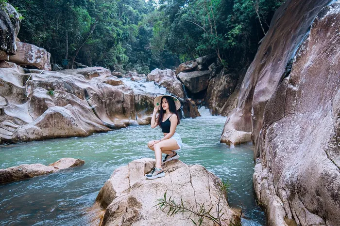 Tour Khu Du Lịch Suối Ba Hồ Nha Trang 1 Ngày Trọn Gói